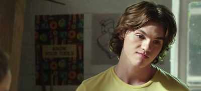 I'm going to make the letters, - The Kissing Booth
