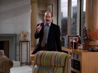 I'm going out! - Frasier
