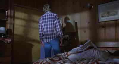 I'm going over to Doc's and call Chris. - The Howling