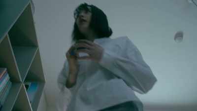 I'm going to ride an airplane, A. - Hold Me Back