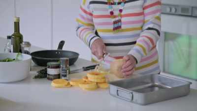 I'm going to roast these
pumpkin pieces. - Extraordinary Escapes with Sandi Toksvig