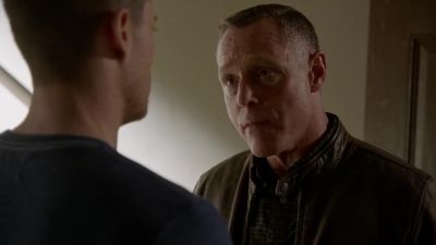 - I'm going to see Kelton. - Chicago P.D.