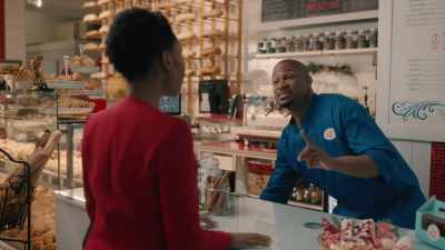 I'm going to stick to baking
and I want you to try this. - The Great Holiday Bake War