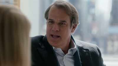 I'm gonna ask him.
[ chuckles ] - Fleishman Is in Trouble