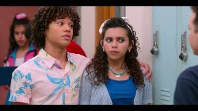 I'm gonna be her
chambelán, right, babe? - Gordita Chronicles