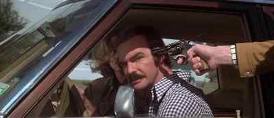 I'm gonna blow your frigging head off. - Gator