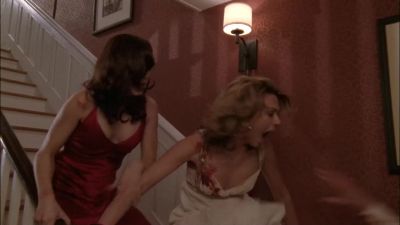 - I'm gonna call 911.
- Brooke, wait. - One Tree Hill