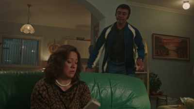 - I'm gonna call him.
- Babe, he is in college - Young Rock