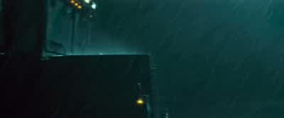 Whoo! I'm gonna clear a path through Zeke! - World War Z