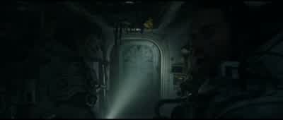 I'm gonna close it. - Underwater
