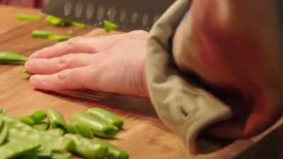 I'm gonna do carrots, peppers. - No Recipe Road Trip With the Try Guys