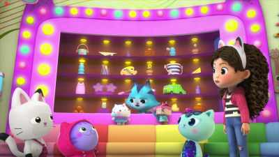 I'm gonna draw a blueberry pie with this. - Gabby's Dollhouse