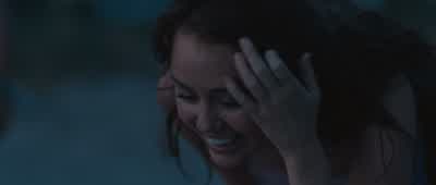 - I'm gonna get another light. - The Last Song