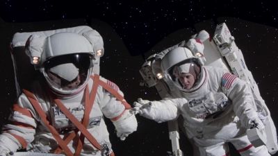 I'm gonna get you I can't reach - SpaceCamp