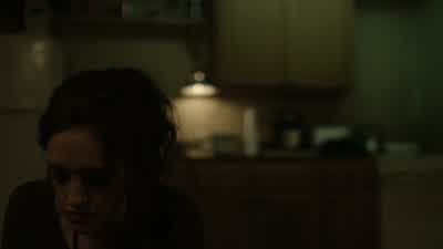 I'm gonna get your meds. - Mr. Robot