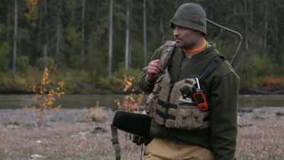 I'm gonna go ahead,
drop this stuff in my tent, - Life Below Zero: Next Generation