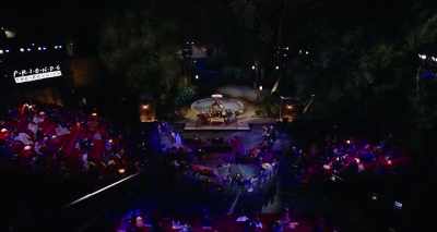 I'm gonna go down and ask each of you, - Friends: The Reunion