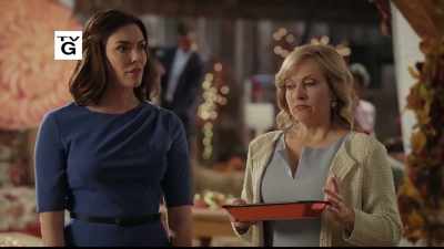 I'm gonna go help Sandra
on tickets - Falling for You
