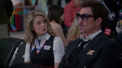 I'm gonna go to Hudson News - LA to Vegas