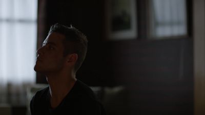 I'm gonna go pull the van around.
Make sure he keeps chugging those. - Mr. Robot