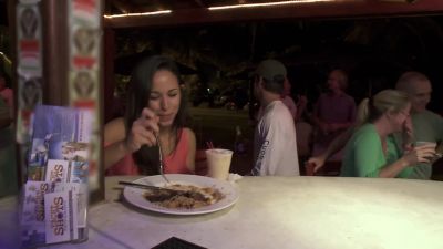 - I'M GONNA GO SIT OVER THERE. - Below Deck