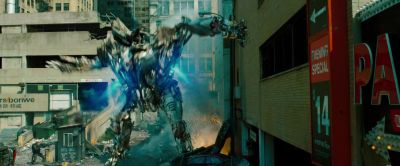 I'm gonna kick you - Transformers: Dark of the Moon