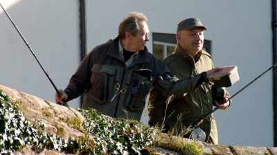 I'm gonna let you go down this side - Mortimer & Whitehouse: Gone Fishing