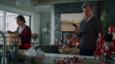 I'm gonna miss you guys, too, - Friends & Family Christmas