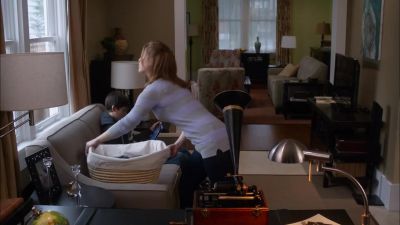 I'm gonna run these upstairs.
Be right back. - Supernatural