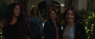 I'm gonna see Dan,
I'm gonna shake his hand, - Life of the Party
