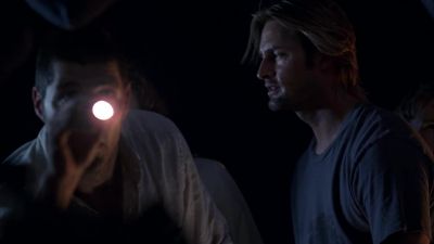 I'm gonna shed some light on this thing. - Lost