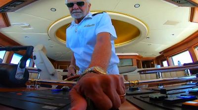 I'm gonna take control in here. - Below Deck