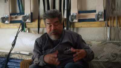 I'm gonna tempt him with
stuff no white man can resist. - Lopez vs Lopez