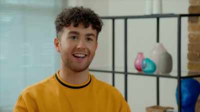 I'm gonna throw myself into it
with the knowledge that I have, - Glow Up: Britain's Next Make-Up Star