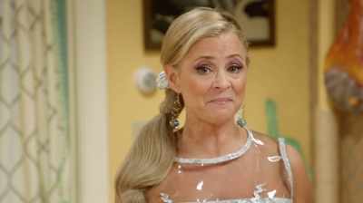 I'm gonna turn my kitchen
over to her - At Home with Amy Sedaris