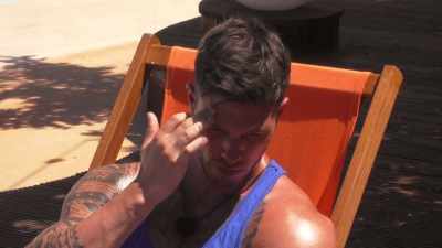 I'm gonna use this now
as my chatting place - Love Island