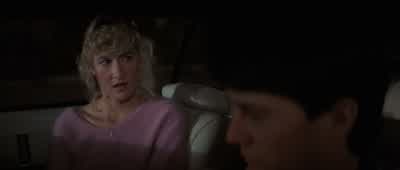 I'm gonna wait here until she comes. - Blue Velvet