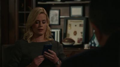 I'm good, keep going.
Stay with him. - Blue Bloods