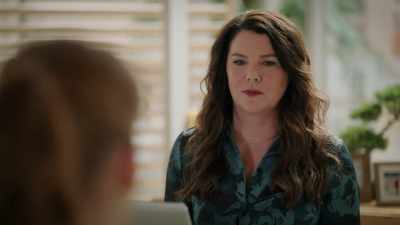 - I'm so happy I could
be helpful. I'm gonna-- - Zoey's Extraordinary Playlist