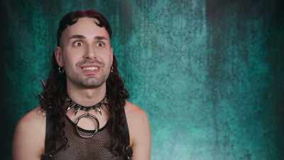 - I'm happy I have Evah
in this competition - The Boulet Brothers' Dragula: Titans