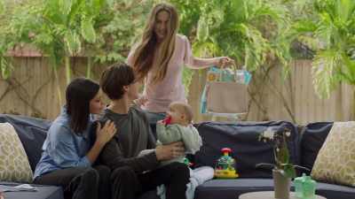 I'm so happy to see you, - How to Frame a Family
