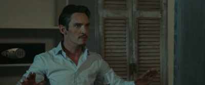 I'm having another violent dream, Doctor. - The Shadow Effect