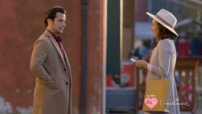 I'm heading to the main piazza, - The Wedding Veil Unveiled