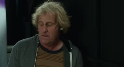 I'm her father, Lloyd, and, frankly, I think she can do better. - Dumb and Dumber To