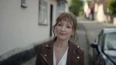 I'm here because
Claire's on her own, - Magpie Murders