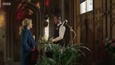 I'm here to collect
my honeymoon cases. - Shakespeare & Hathaway - Private Investigators