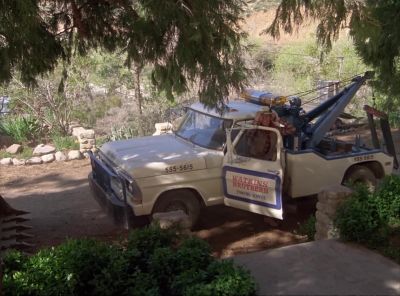 -I'm here, darling,
your first prize. - The A-Team