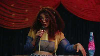 I'm here to drop knowledge
and drop some dope sport beat. - Domino: Battle of the Bones