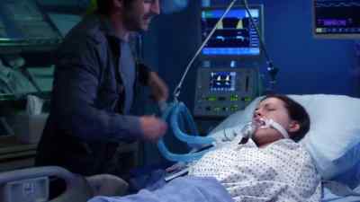 I'm here, Jordan. I'm here. - The Night Shift