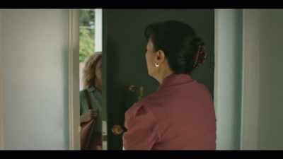I'm here to make a noise complaint.
You're too early. - The Unusual Suspects